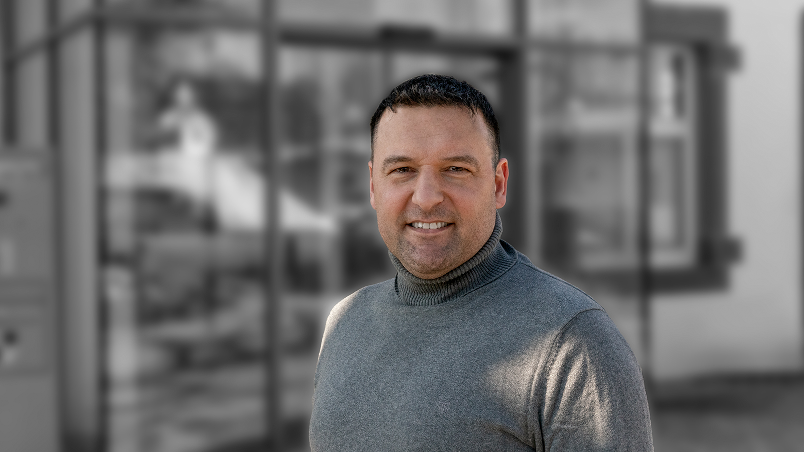 Portraitfoto von Christian Schneider