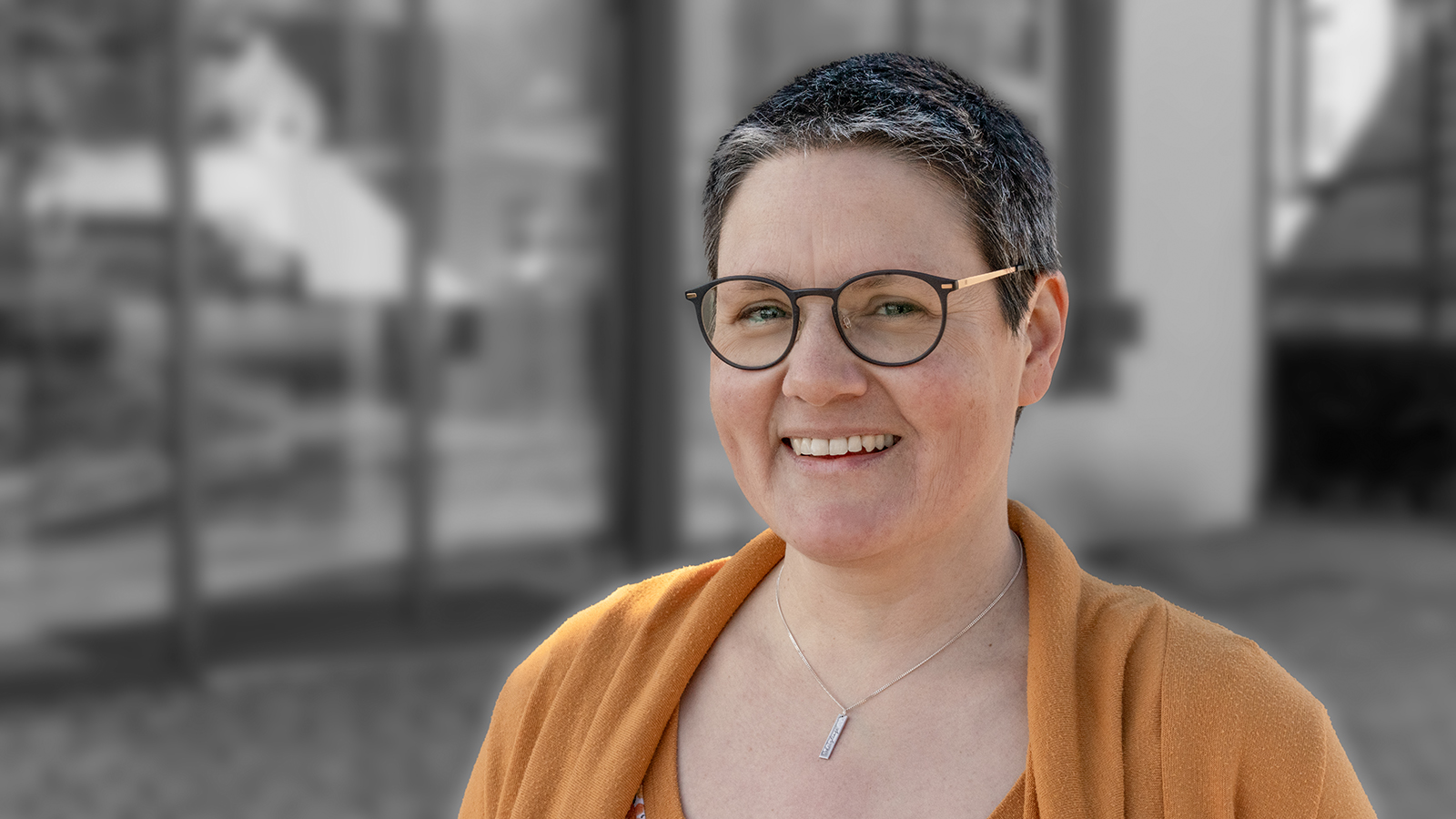 Portraitfoto von Mandy Schütze